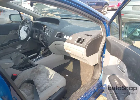 2015 Honda Civic Lx z USA, uszkodzony, nr VIN 19XFB2F50FE231886